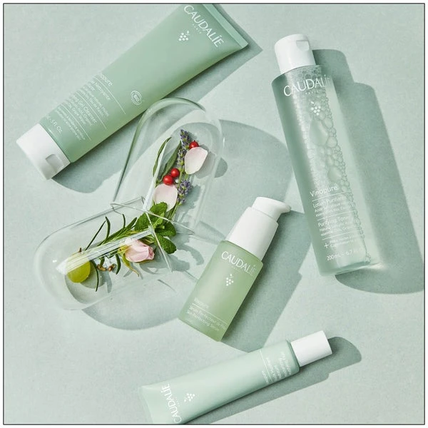 Caudalie Vinopure Natural Salicylic Acid Pore Minimising Toner 200ml 8 Caudalie Vinopure Natural Salicylic Acid Pore Minimising Toner 200ml - Image 6