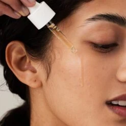 Alpha-H Vitamin C Serum With 10% Ethyl Ascorbic Acid 25ml -Elizabeth Arde Shop 13482802 3364939990039125