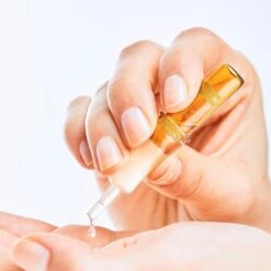 ISDIN ISDINCEUTICS Instant Flash Lifting And Firming Serum With 8h Duration -Elizabeth Arde Shop 13971521 1095032735092183