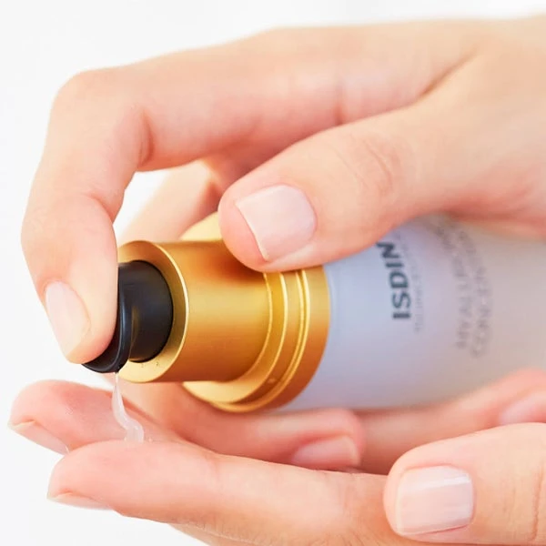 ISDIN ISDINCEUTICS Hyaluronic Concentrate Hydrating Hyaluronic Acid Serum 1 Fl. Oz 4 ISDIN ISDINCEUTICS Hyaluronic Concentrate Hydrating Hyaluronic Acid Serum 1 Fl. Oz - Image 3